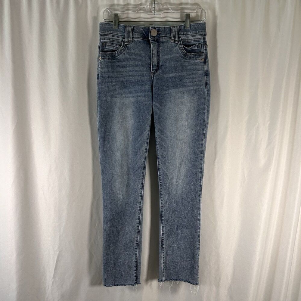 Democracy Ab Technology Jeans Women's 4 Light Wash Blue Denim Raw Hem